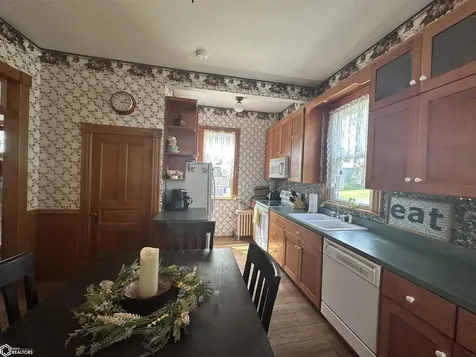 907 Avenue D Fort Madison IA 52627