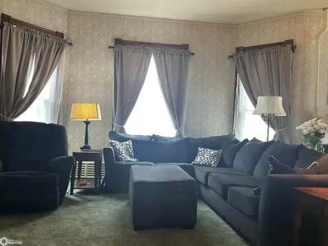 907 Avenue D Fort Madison IA 52627