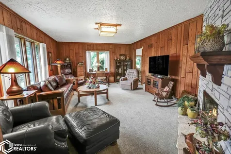 2775 Osburn Avenue Oskaloosa IA 52577