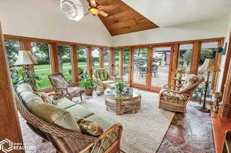 2775 Osburn Avenue Oskaloosa IA 52577