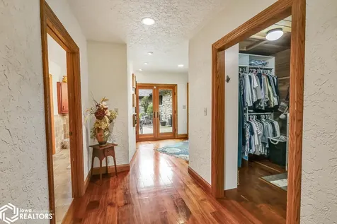 2775 Osburn Avenue Oskaloosa IA 52577