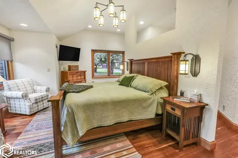 2775 Osburn Avenue Oskaloosa IA 52577