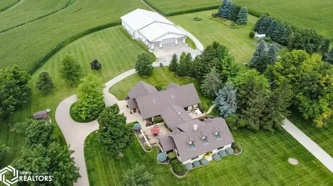 2775 Osburn Avenue Oskaloosa IA 52577