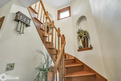 2775 Osburn Avenue Oskaloosa IA 52577