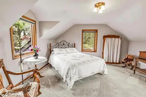 2775 Osburn Avenue Oskaloosa IA 52577