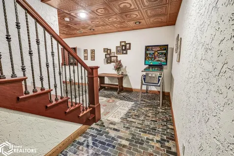 2775 Osburn Avenue Oskaloosa IA 52577