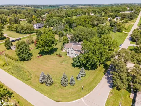 1149 W 28th Street S Newton IA 50208