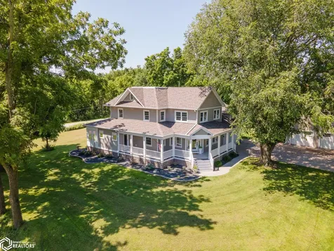 1149 W 28th Street S Newton IA 50208