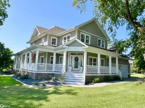 1149 W 28th Street S Newton IA 50208