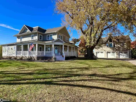 1149 W 28th Street S Newton IA 50208