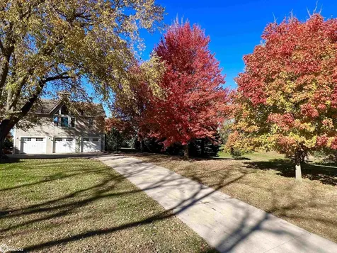 1149 W 28th Street S Newton IA 50208