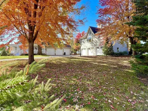 1149 W 28th Street S Newton IA 50208