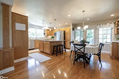 1149 W 28th Street S Newton IA 50208