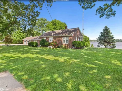 3370 Mississippi River Road Keokuk IA 52632
