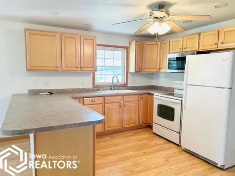 147 Hillcrest Ridge Montezuma IA 50171