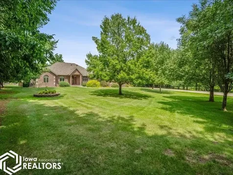 11000 Wildlife Lakes Drive West Burlington IA 52655