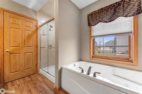 920 S 4th Street Wapello IA 52653