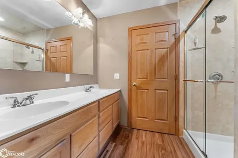 920 S 4th Street Wapello IA 52653