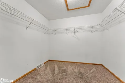 920 S 4th Street Wapello IA 52653
