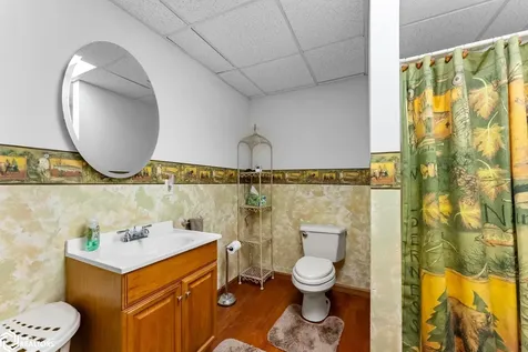 920 S 4th Street Wapello IA 52653