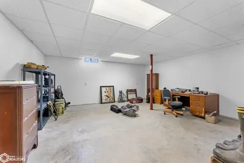 920 S 4th Street Wapello IA 52653