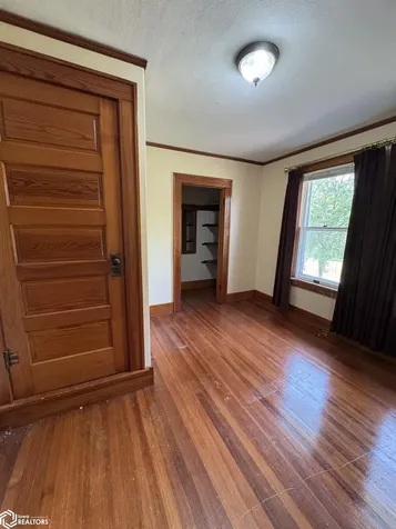 603 W Pleasant Valley Street Sigourney IA 52591