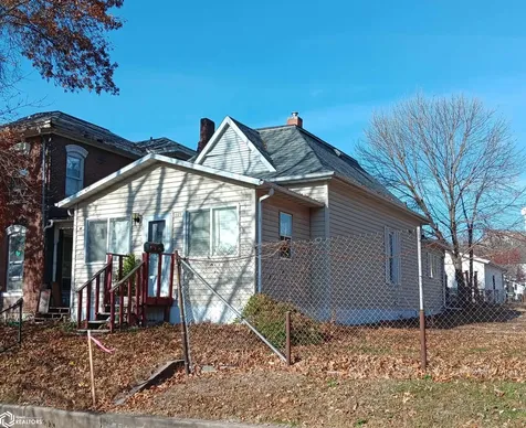 1121 Avenue E Fort Madison IA 52627