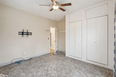 1703 W State Street Marshalltown IA 50158