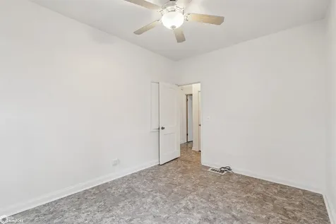 1703 W State Street Marshalltown IA 50158