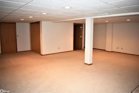 412 Polk Street Iowa Falls IA 50126
