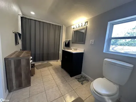 515 S Starr Avenue Burlington IA 52601