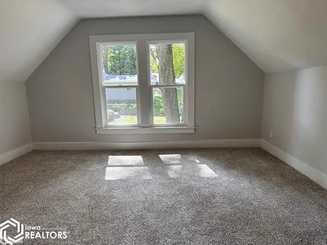 515 S Starr Avenue Burlington IA 52601