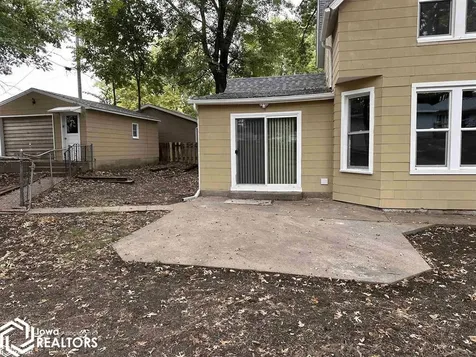 515 S Starr Avenue Burlington IA 52601