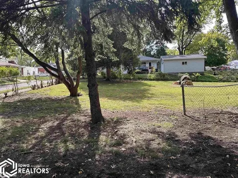 515 S Starr Avenue Burlington IA 52601