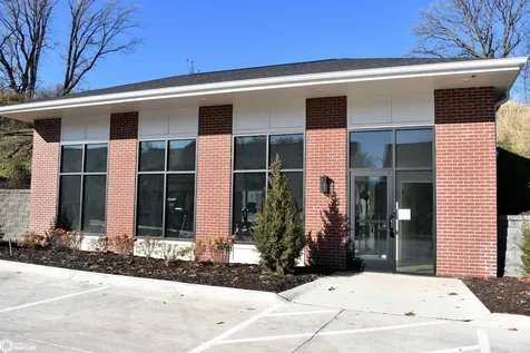 2358 River Road Iowa Falls IA 50126