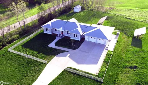 1000 N B Street Fairfield IA 52556