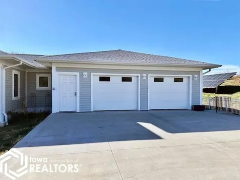 1000 N B Street Fairfield IA 52556
