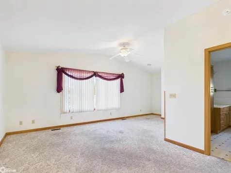 109 Lofton Drive Keokuk IA 52632