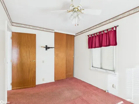 109 Lofton Drive Keokuk IA 52632