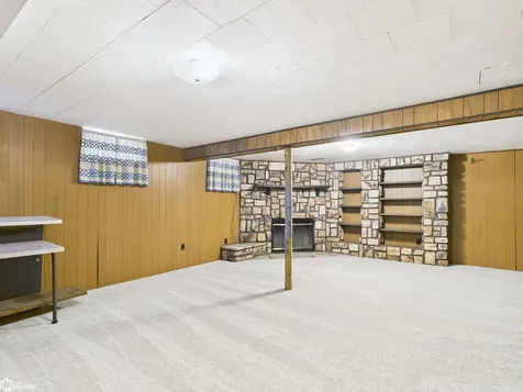 109 Lofton Drive Keokuk IA 52632