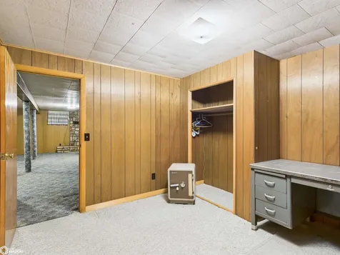 109 Lofton Drive Keokuk IA 52632