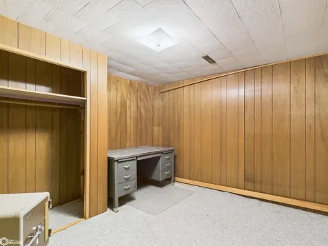 109 Lofton Drive Keokuk IA 52632