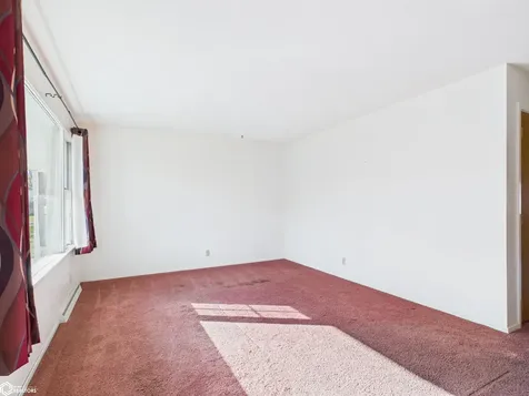 109 Lofton Drive Keokuk IA 52632