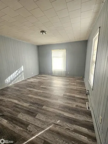 309 E Lowe Avenue Fairfield IA 52556