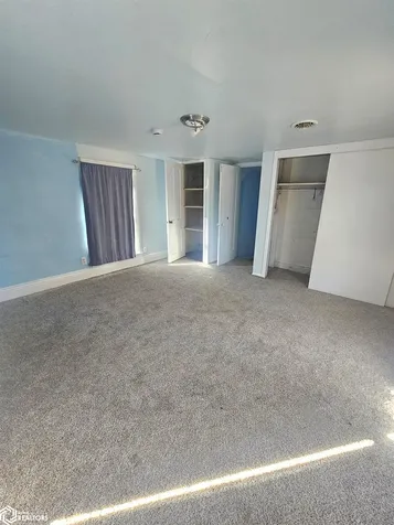 309 E Lowe Avenue Fairfield IA 52556