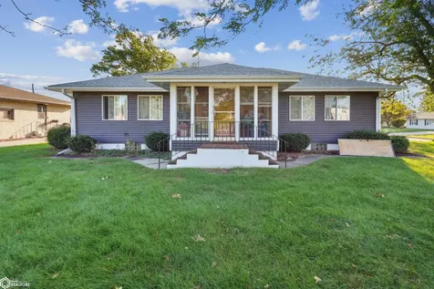 1918 S Center Street Marshalltown IA 50158