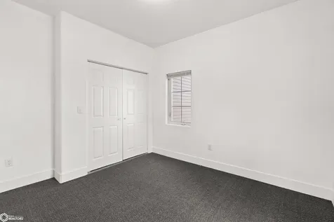 505 Woodbury Street Marshalltown IA 50158