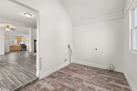 505 Woodbury Street Marshalltown IA 50158