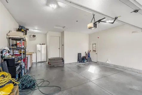 302 Richard Lane Marshalltown IA 50158