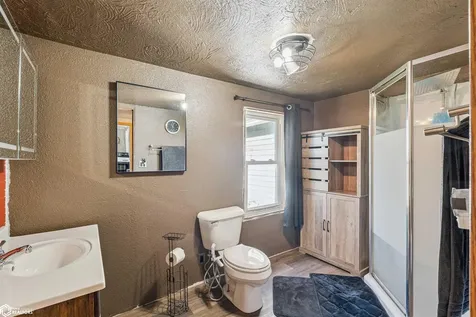 215 Brady Street Brooklyn IA 52211